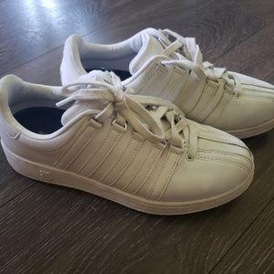 Womens swiss tennis shoes